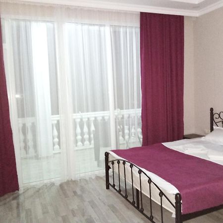 קבריאטי Geno Guest House מראה חיצוני תמונה