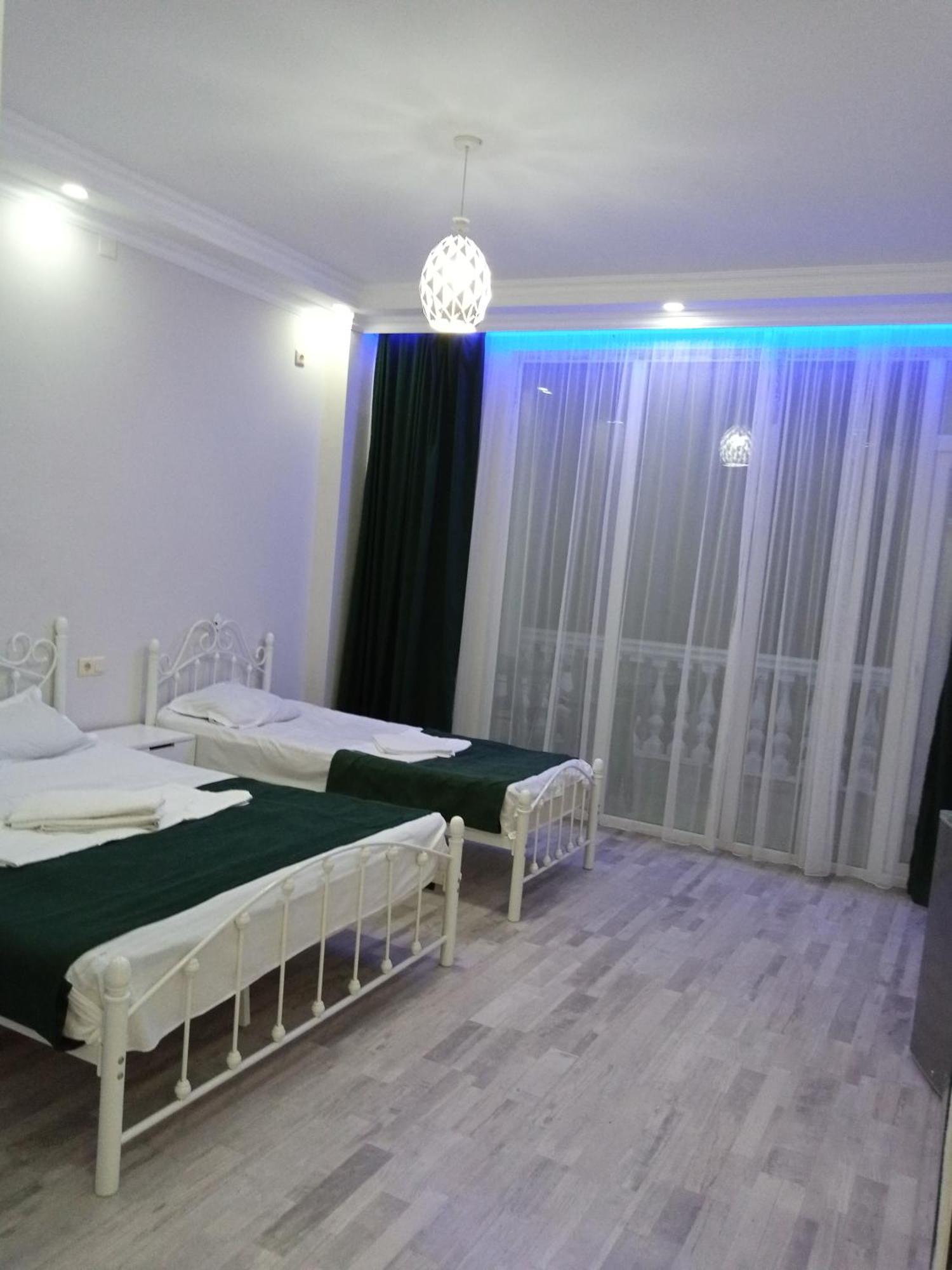 קבריאטי Geno Guest House מראה חיצוני תמונה