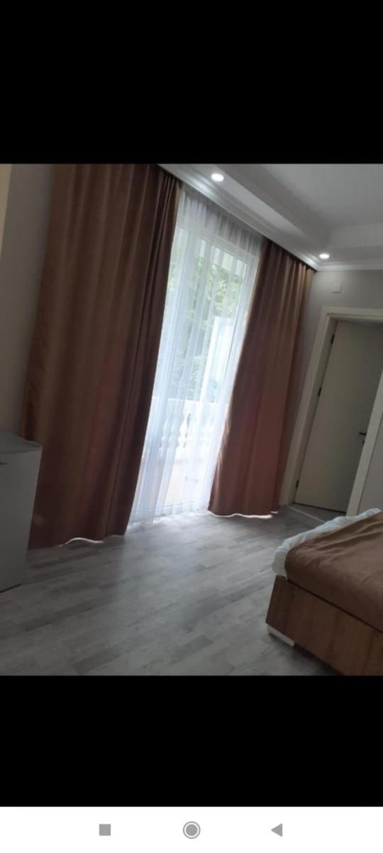 קבריאטי Geno Guest House מראה חיצוני תמונה