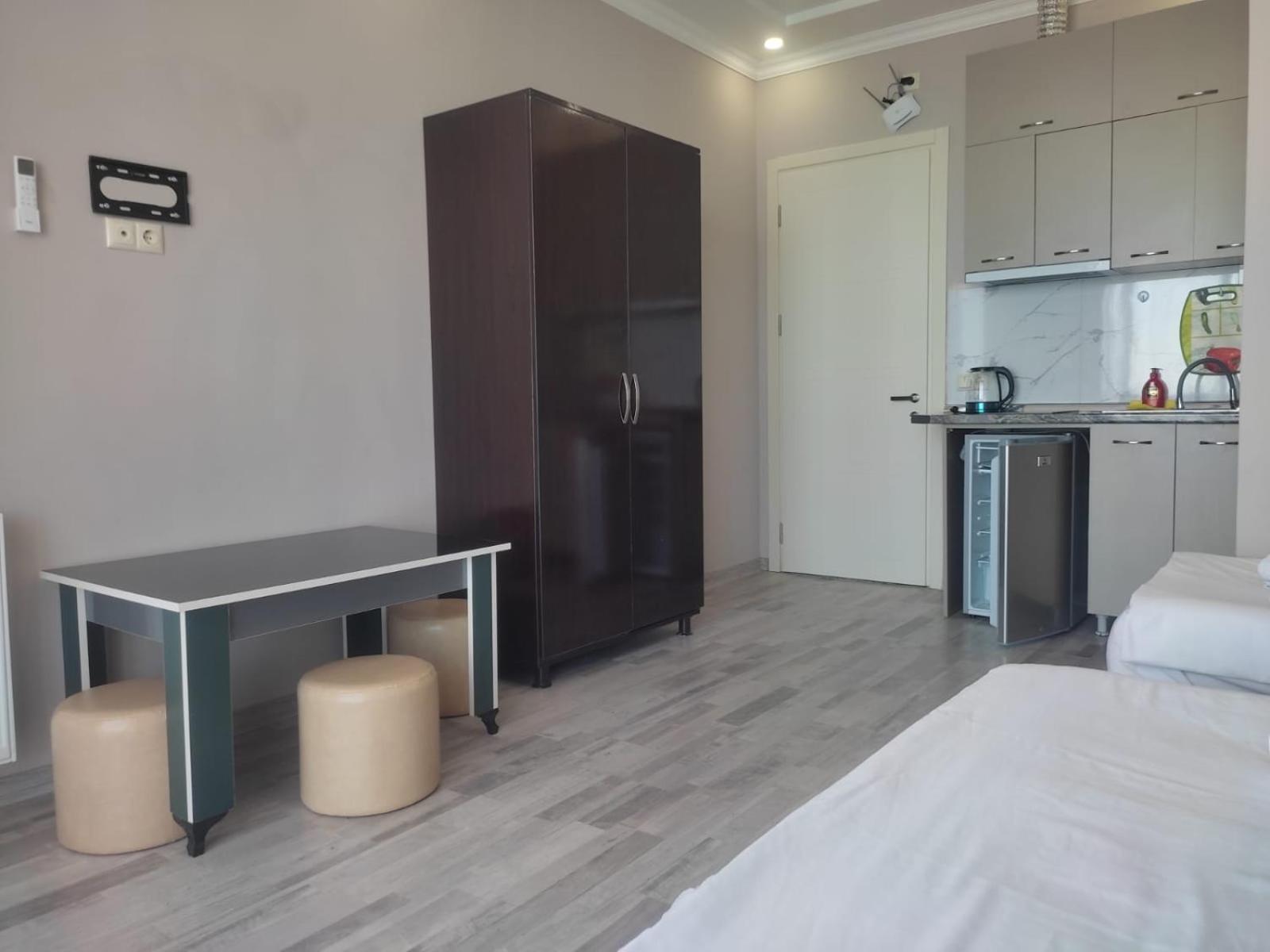 קבריאטי Geno Guest House מראה חיצוני תמונה
